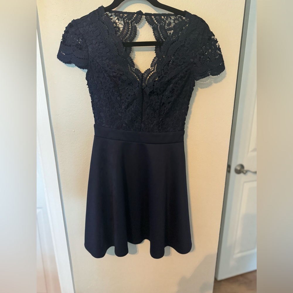 B Darlin Navy Blue Lace Dress, worn once. Size 3/4 Used, like new.